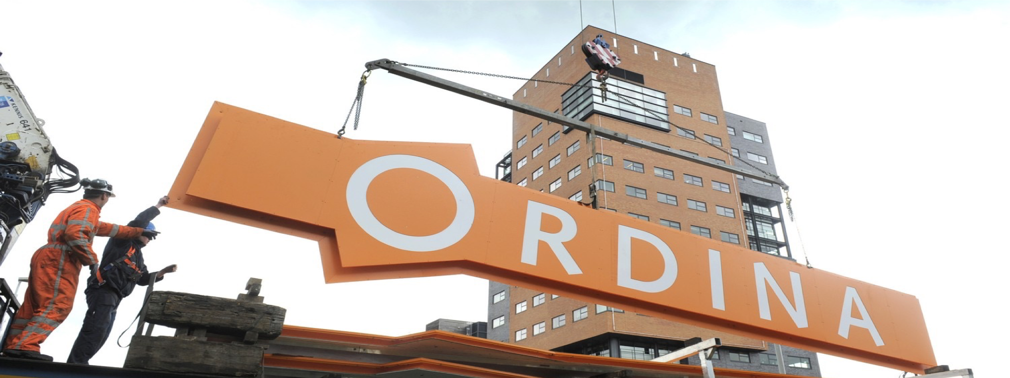 logo on roof building 750 x 2000